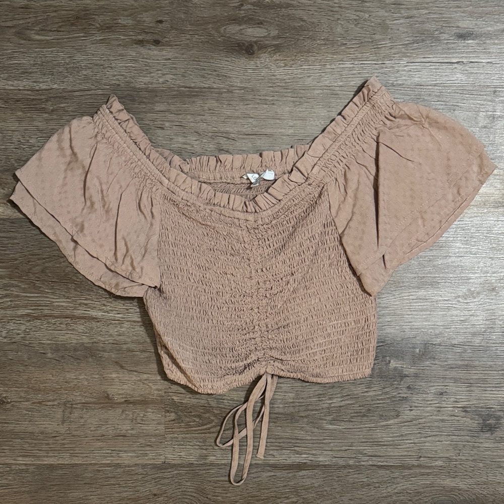 Love Tree Women's Tan Off-Shoulder Crop Top